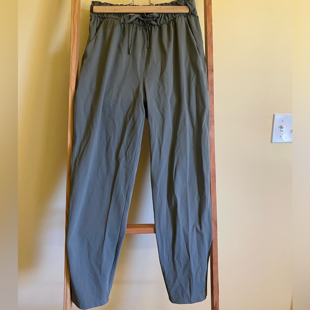 Lululemon Keep Moving Pant - Sage Green